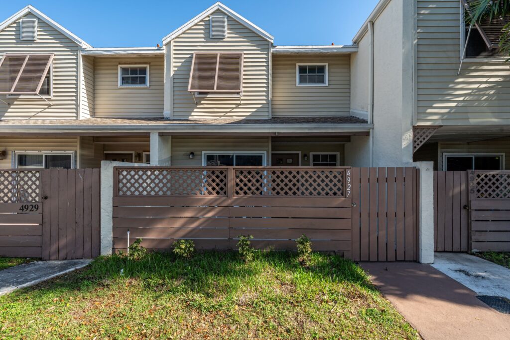 Margate Townhome Sells